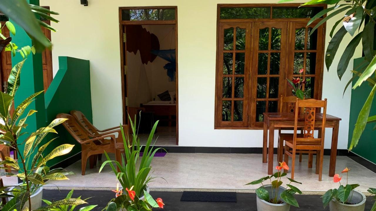 Sigiri Starwing Villa Сигирия Экстерьер фото